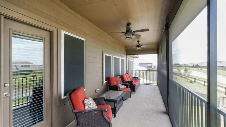 Photo 33 of 39 - 6707 Eastchester Dr, Katy, TX 77493