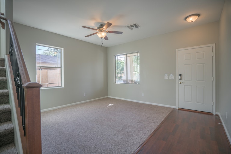 Photo 10 of 31 - 2982 E Dublin St, Gilbert, AZ 85295