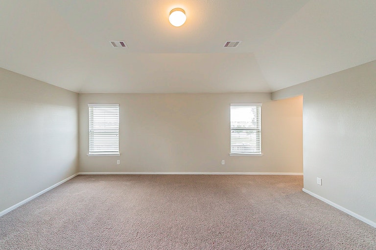 Photo 21 of 36 - 12731 Arcola Valley Ct, Houston, TX 77044