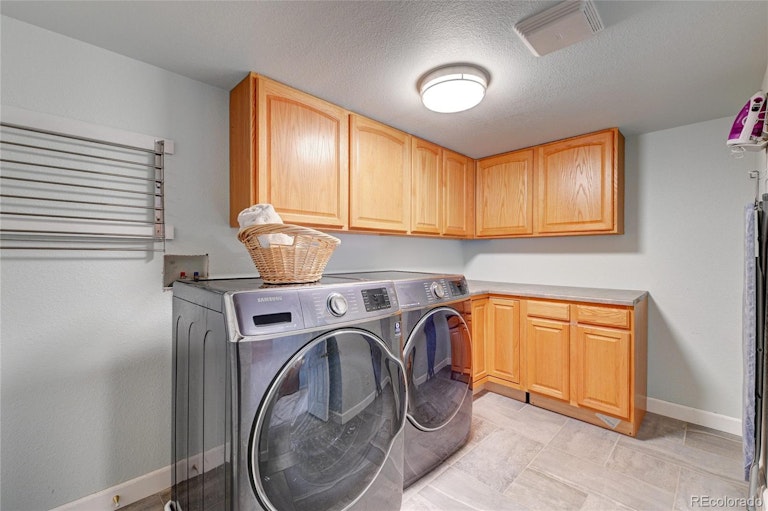 Photo 30 of 37 - 21783 E Kenyon Pl, Aurora, CO 80018