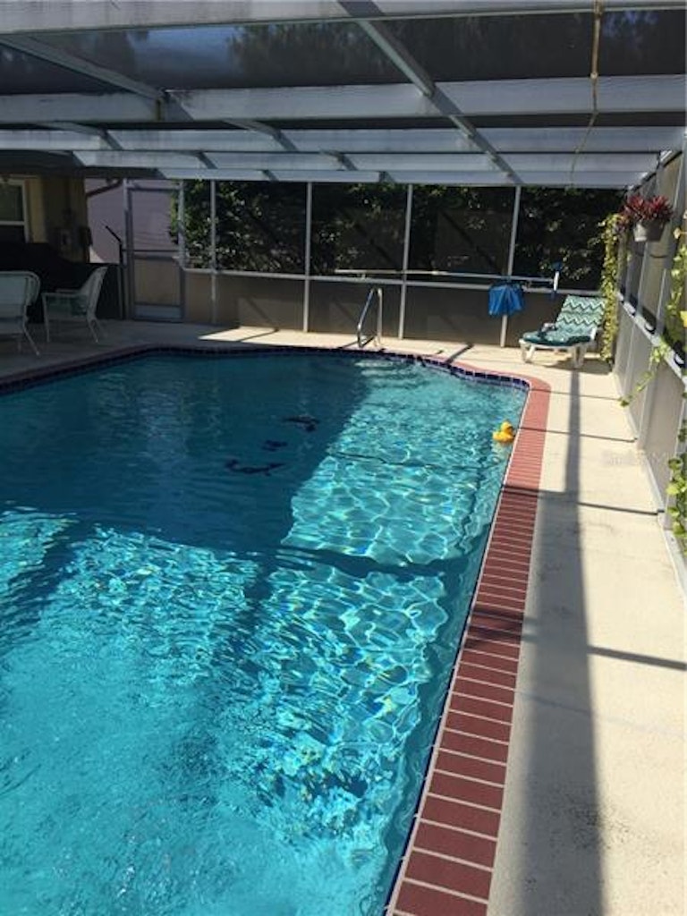 Photo 5 of 14 - 6081 Spring Hill Dr, Spring Hill, FL 34606
