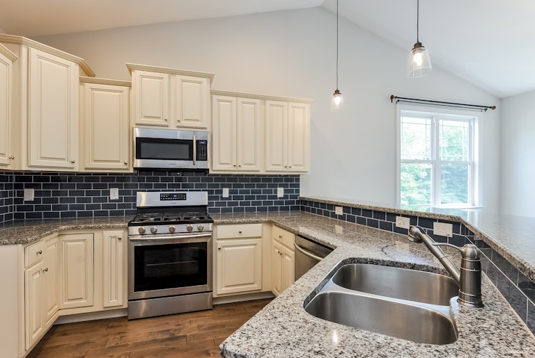 Photo 2 of 25 - 6804 Payton View Dr, Garner, NC 27529