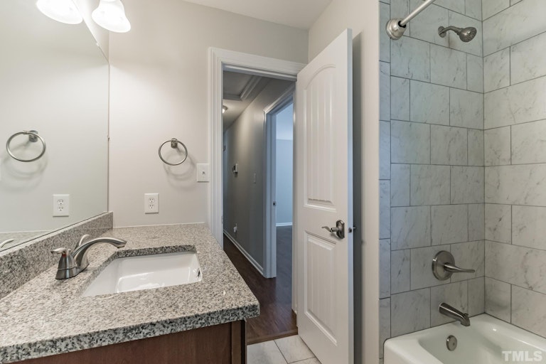 Photo 22 of 30 - 5313 Old Forge Cir, Raleigh, NC 27609