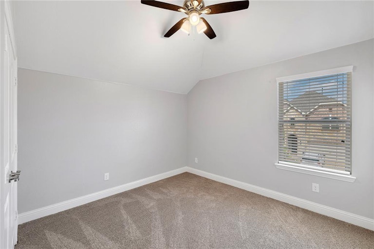 Photo 26 of 36 - 2317 Prairie Glen St, The Colony, TX 75056