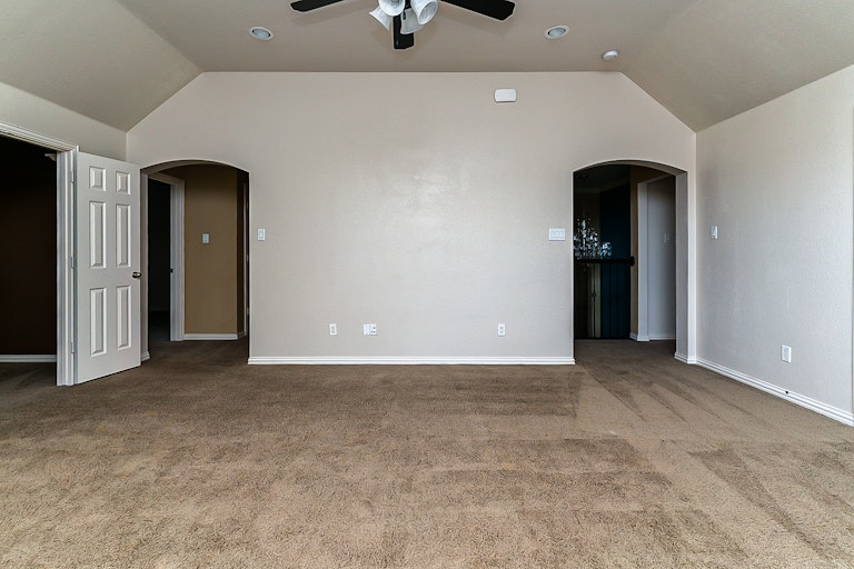 Photo 25 of 37 - 4712 Eddleman Dr, Fort Worth, TX 76244