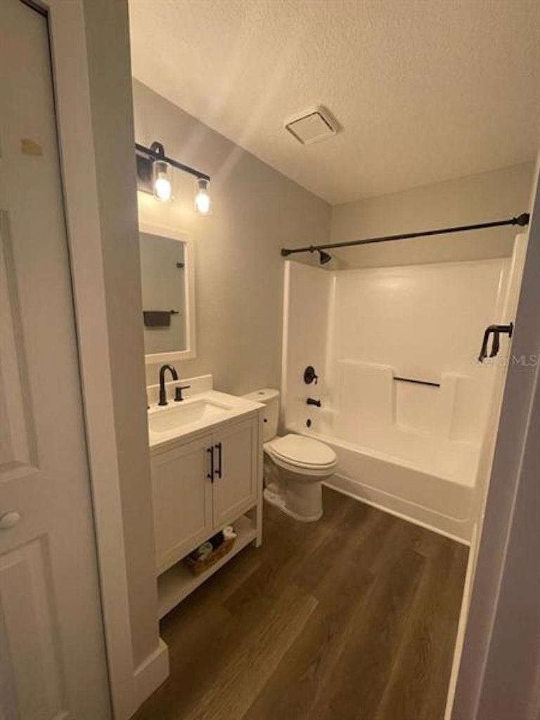 Photo 31 of 32 - 3341 Buttonwood Ave, Deltona, FL 32738