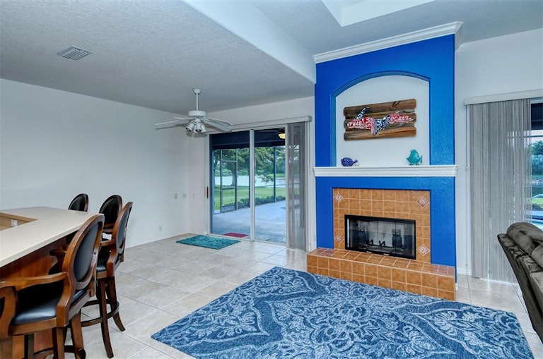 Photo 19 of 61 - 6768 Areca Blvd, Sarasota, FL 34241