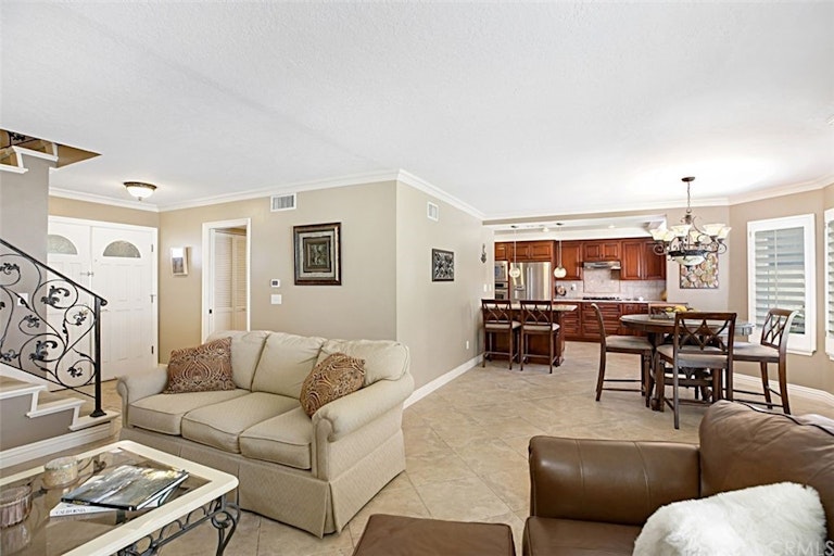 Photo 10 of 54 - 20385 Via Pizarro, Yorba Linda, CA 92886