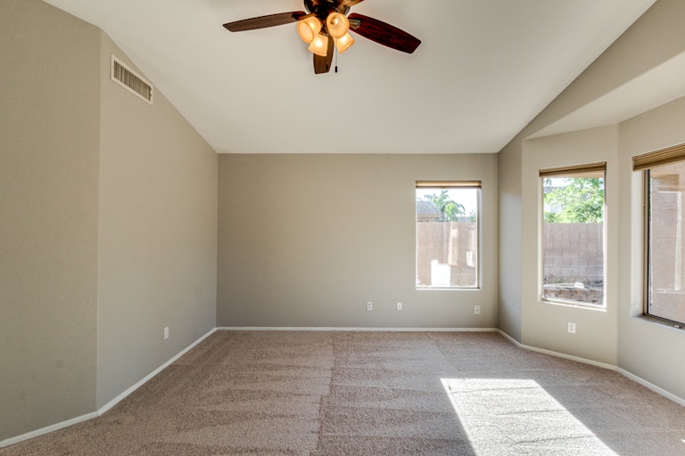 Photo 16 of 33 - 10318 E Obispo Ave, Mesa, AZ 85212