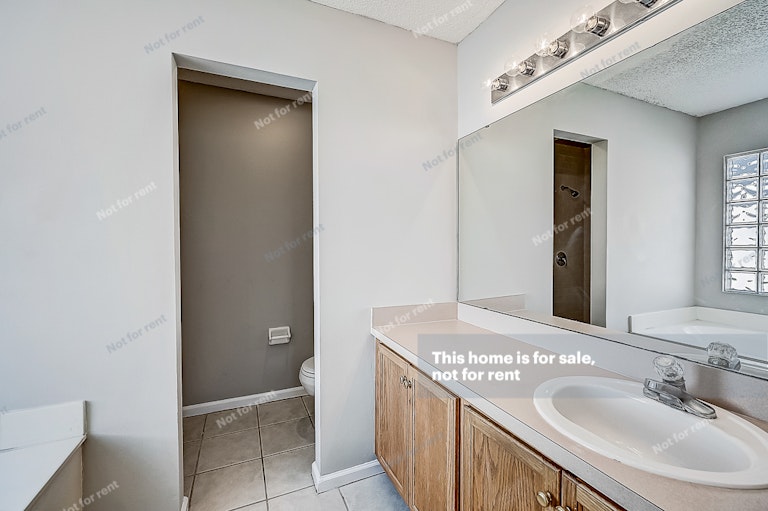 Photo 26 of 37 - 12262 Gehrig Dr, Jacksonville, FL 32224