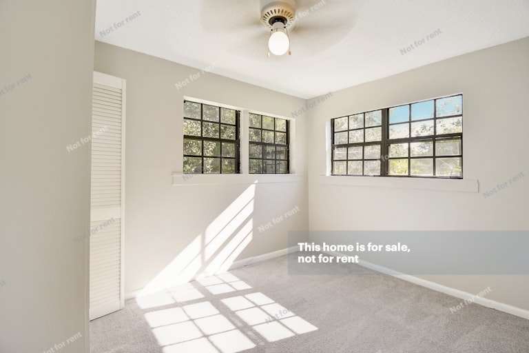 Photo 27 of 29 - 827 Dennison St, Jacksonville, FL 32254