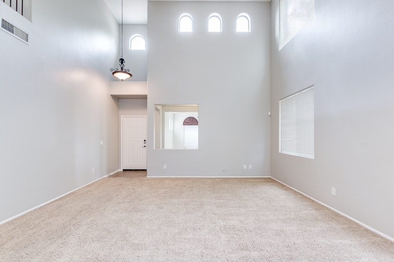 Photo 13 of 31 - 1465 E Nancy Ave, San Tan Valley, AZ 85140