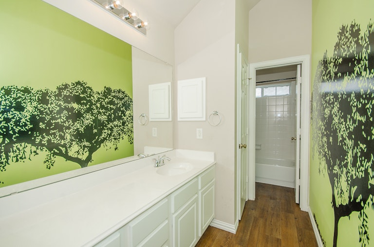 Photo 37 of 43 - 9714 Pinehurst Dr, Rowlett, TX 75089