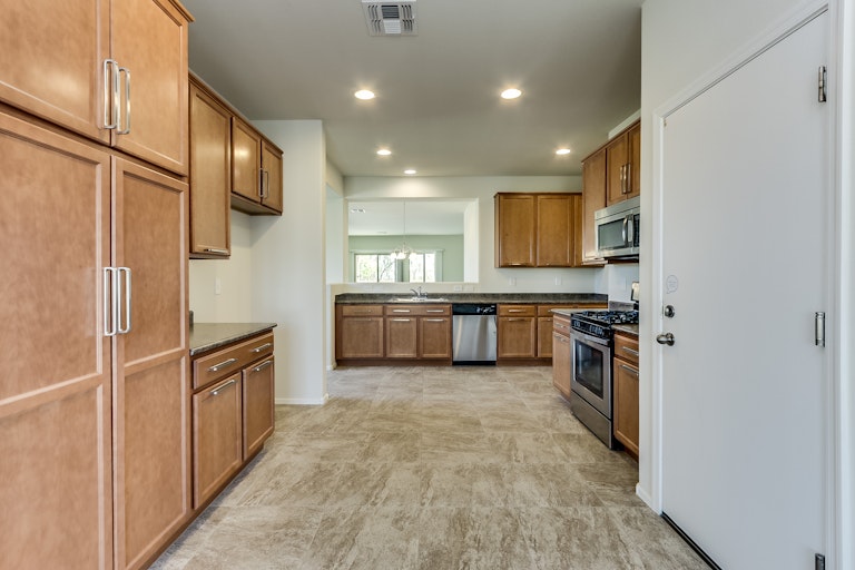 Photo 9 of 28 - 19145 W Adams St, Buckeye, AZ 85326