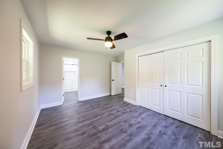 Photo 25 of 35 - 3004 Ithaca St, Durham, NC 27707
