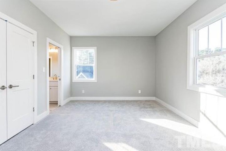 Photo 33 of 51 - 705 Colleton Rd, Raleigh, NC 27610