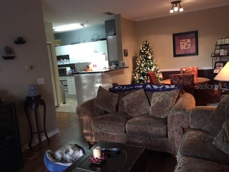Photo 9 of 12 - 18001 Richmond Place Dr #1223, Tampa, FL 33647