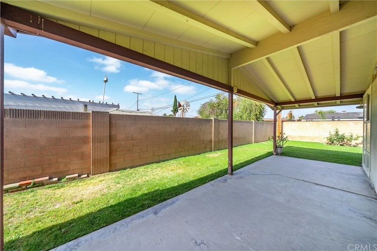 Photo 33 of 37 - 1019 N Hermosa Dr, Anaheim, CA 92801