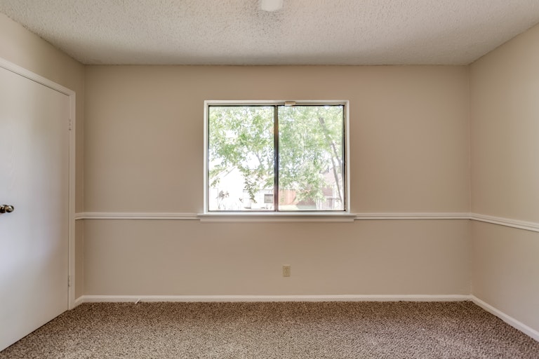 Photo 18 of 26 - 1016 Mapleleaf Ln, Coppell, TX 75019