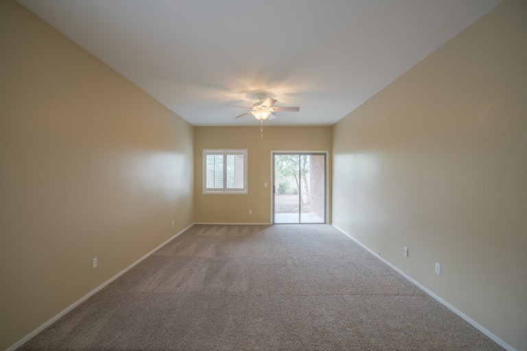 Photo 3 of 20 - 41216 N Hudson Trl, Anthem, AZ 85086