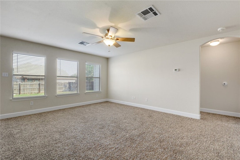 Photo 10 of 40 - 495 Sandstone Trl, Buda, TX 78610