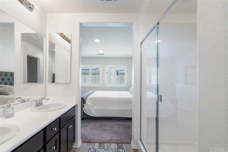 Photo 19 of 40 - 29312 Abelia Ln, Lake Elsinore, CA 92530