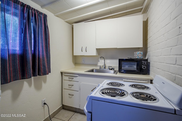 Photo 34 of 43 - 1548 E 9th St, Tucson, AZ 85719