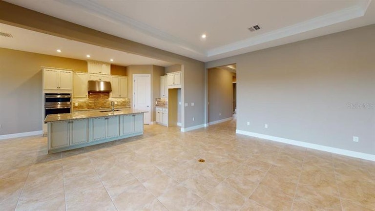 Photo 9 of 18 - 5014 Freccia Loop, Wesley Chapel, FL 33543