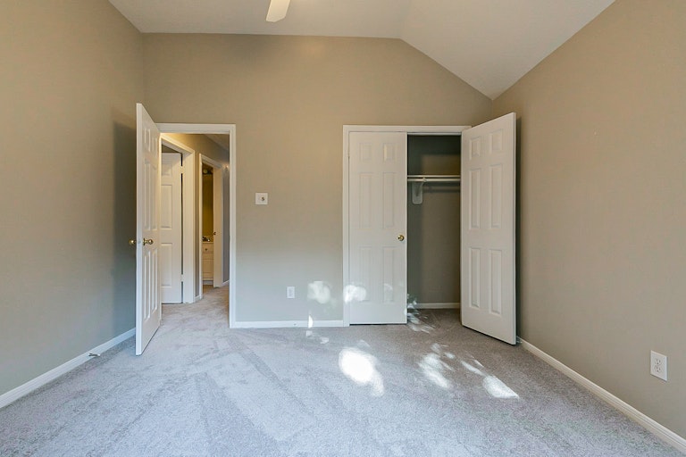 Photo 28 of 32 - 1603 Berkoff Dr, Sugar Land, TX 77479