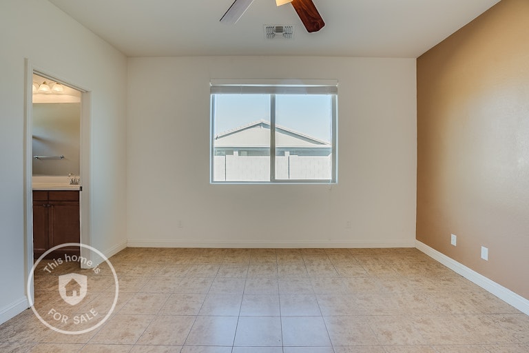 Photo 10 of 17 - 1792 W Loemann Dr, Queen Creek, AZ 85142