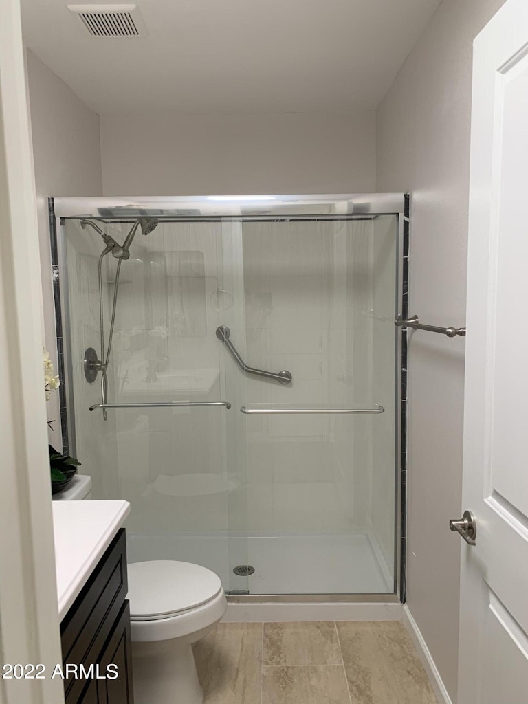 Photo 5 of 12 - 10605 W Coggins Dr, Sun City, AZ 85351