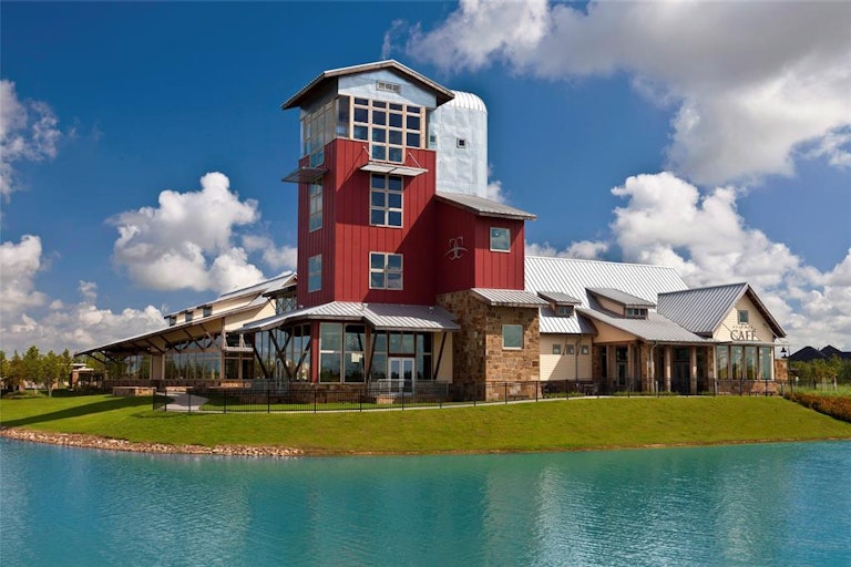 Photo 5 of 9 - 5715 Foggy Vine Ct, Fulshear, TX 77441