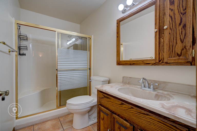 Photo 19 of 31 - 3407 W Evans Dr, Phoenix, AZ 85053