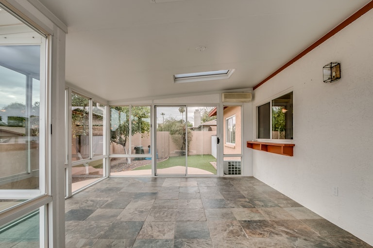 Photo 13 of 33 - 6309 E Acoma Dr, Scottsdale, AZ 85254