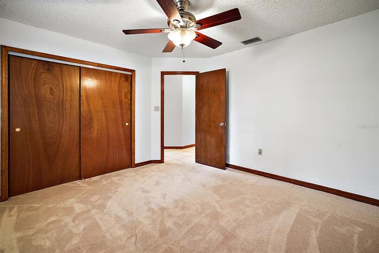 Photo 30 of 35 - 1449 Irma Rd, Eustis, FL 32726