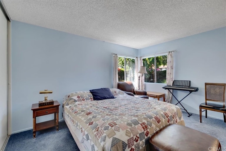Photo 12 of 27 - 29292 Edgewood Rd, San Juan Capistrano, CA 92675