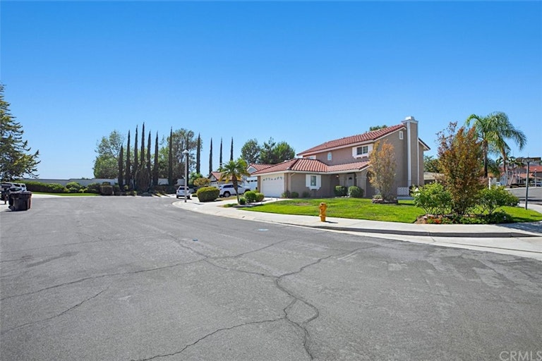 Photo 5 of 54 - 20385 Via Pizarro, Yorba Linda, CA 92886
