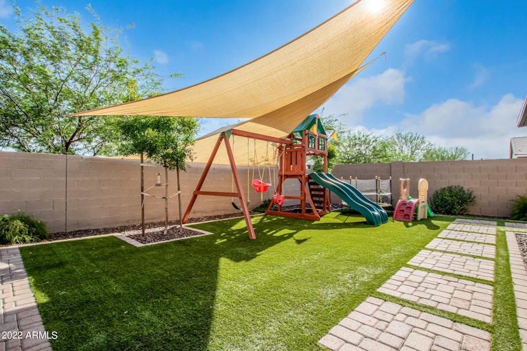 Photo 32 of 35 - 3015 W Laredo Ln, Phoenix, AZ 85085