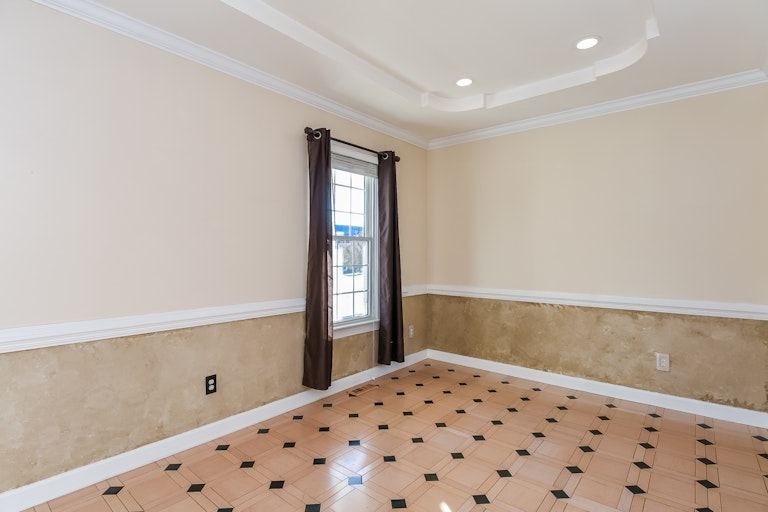 Photo 10 of 25 - 503 Oldwyck Dr, Fuquay Varina, NC 27526