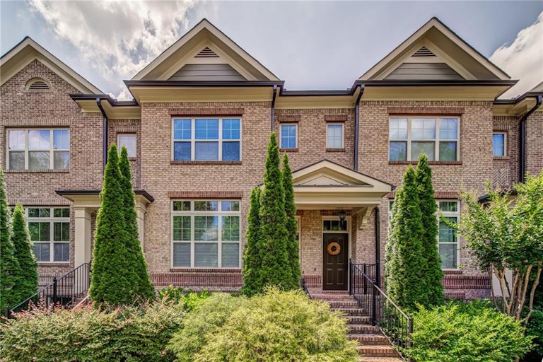 Photo 1 of 42 - 2271 Lavista Sq NE, Atlanta, GA 30324
