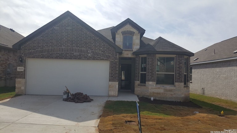 Photo 1 of 11 - 10618 Briceway Ace, Helotes, TX 78023