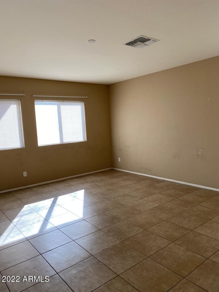 Photo 26 of 34 - 9551 W Harmony Ln, Peoria, AZ 85382