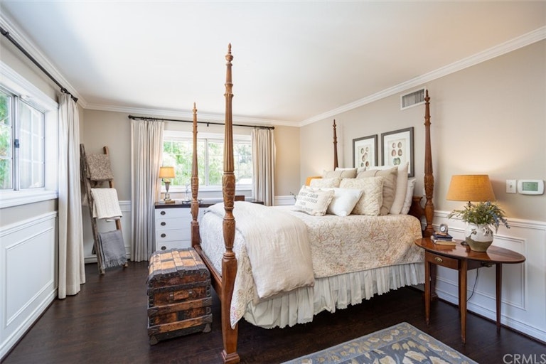 Photo 16 of 36 - 18371 Rainier Dr, Santa Ana, CA 92705