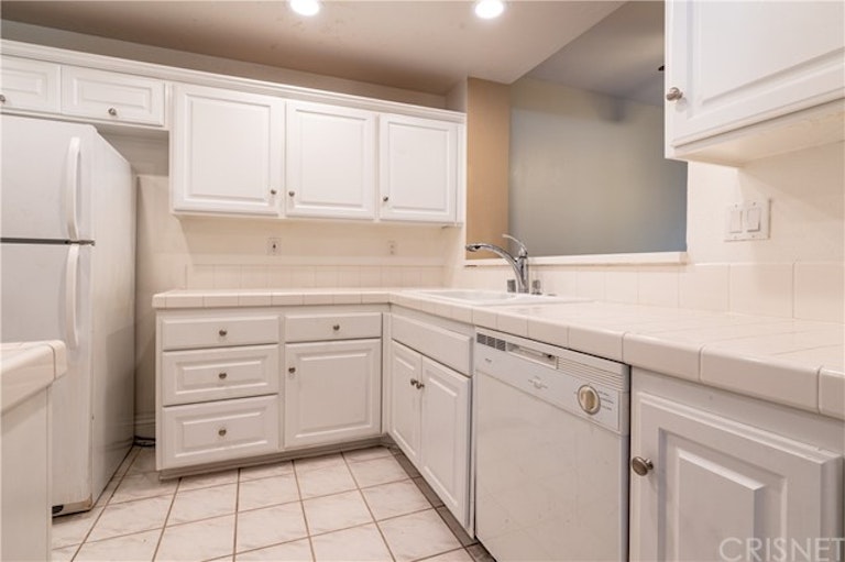 Photo 5 of 17 - 24011 Arroyo Park Dr #58, Valencia, CA 91355