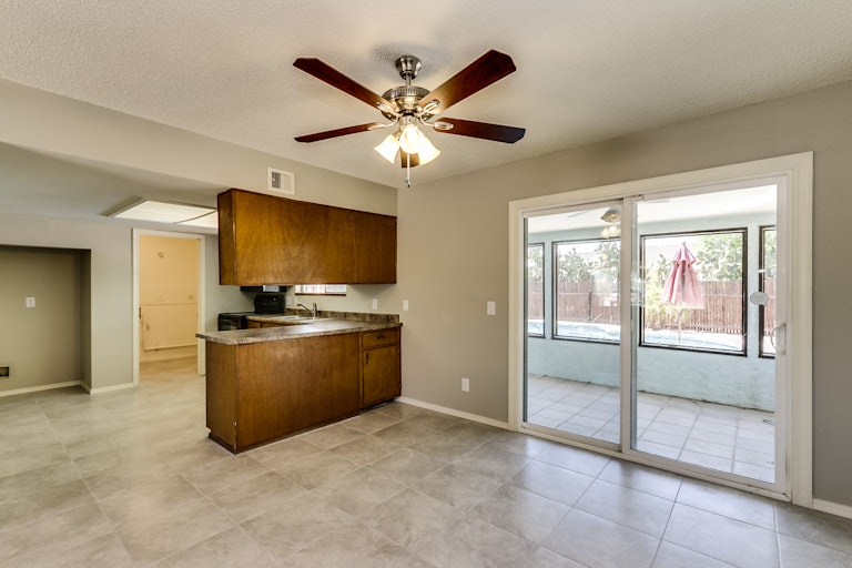 Photo 8 of 29 - 11539 E Crescent Ave, Mesa, AZ 85208