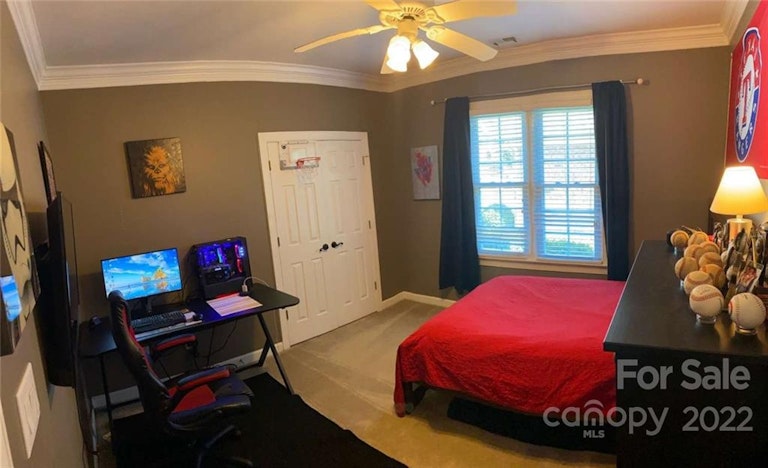 Photo 12 of 19 - 9614 Black Watch Ct, Charlotte, NC 28277