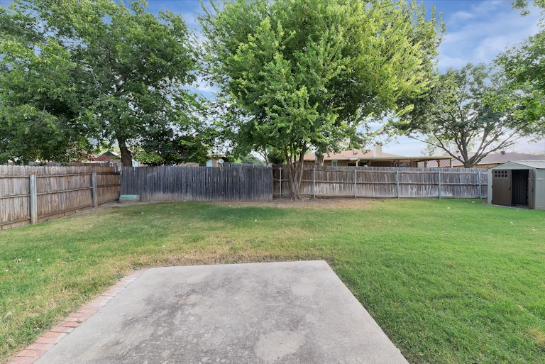 Photo 24 of 26 - 10228 Powder Horn Rd, Fort Worth, TX 76108