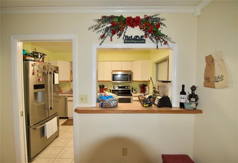 Photo 24 of 35 - 1618 Whithorn Pl, Palm Harbor, FL 34684