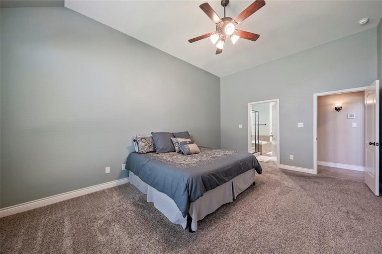 Photo 23 of 47 - 27390 Pendleton Trace Dr, Spring, TX 77386