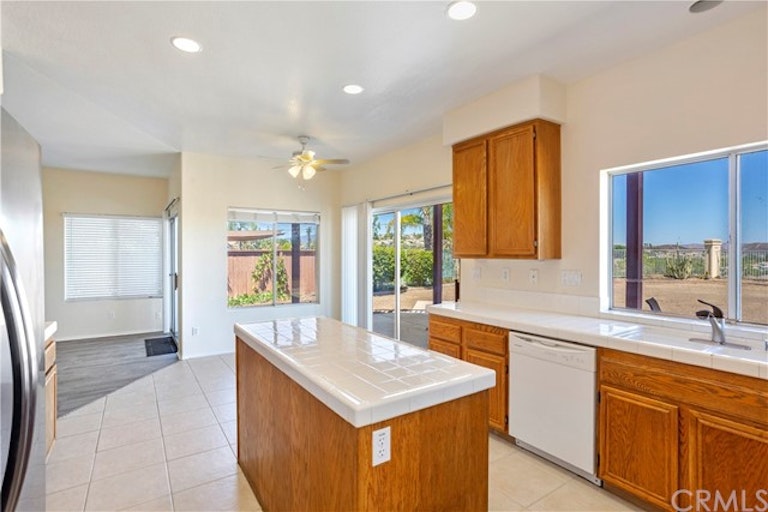 Photo 11 of 45 - 53 Bella Donaci, Lake Elsinore, CA 92532